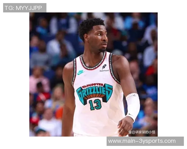 小莫布里复出状态渐入佳境替补出战25分钟贡献14分9板3助