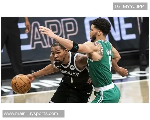 米勒三节狂砍23分表现抢眼三分球命中率高达44首节独得11分 米勒三节狂砍23分表现抢眼三分球命中率高达44首节独得11分